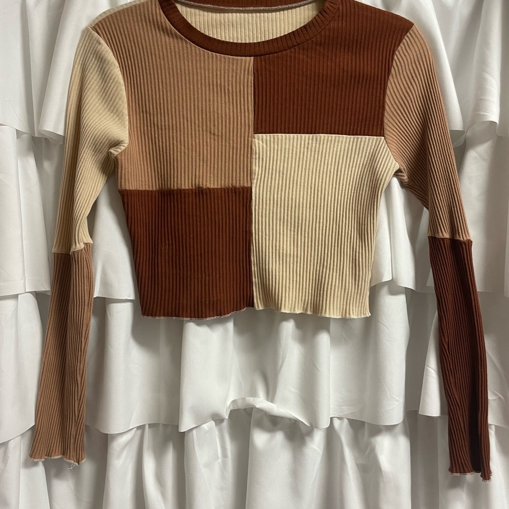 Colorblock Ribbed Long Sleeve Top - Picture 3 of 4